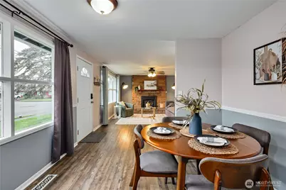 944 E 31st Street, Bremerton, WA 98310 - Photo 11