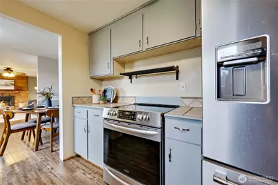 944 E 31st Street, Bremerton, WA 98310 - Photo 15