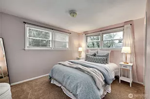 944 E 31st St, Bremerton, WA 98310 - Photo 17