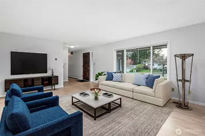 1124 SW 4th Ave, Oak Harbor, WA 98277 - Photo 11