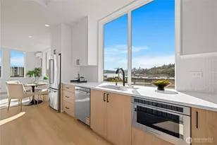 3425 Albion Pl N, Seattle, WA 98103 - Photo 5