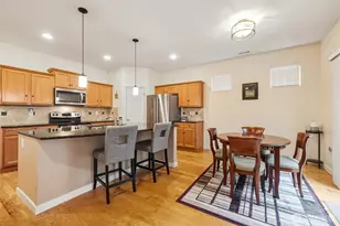 8225 81st Dr NE, Marysville, WA 98270 - Photo 11