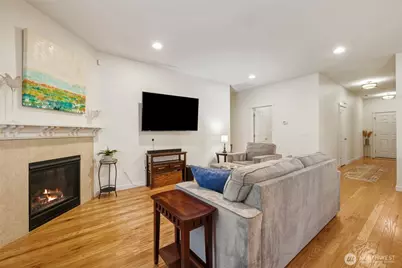 8225 81st Drive NE, Marysville, WA 98270 - Photo 5