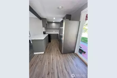 30524 8th Avenue SW, Federal Way, WA 98023 - Photo 7