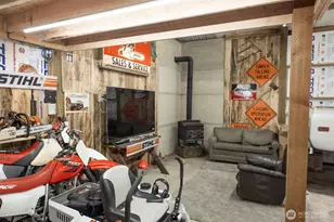 132 Coyote Ln, Castle Rock, WA 98611 - Photo 17