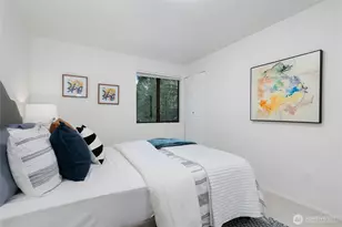 22013 SE 33rd St, Sammamish, WA 98075 - Photo 23