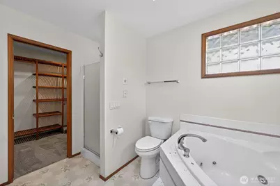 844 Holbeck Drive, Camano Island, WA 98282 - Photo 9