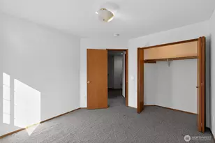 844 Holbeck Dr, Camano Island, WA 98282 - Photo 25