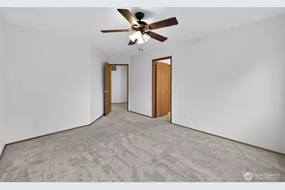 844 Holbeck Drive, Camano Island, WA 98282 - Photo 33