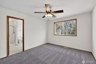 844 Holbeck Dr, Camano Island, WA 98282 - Photo 15