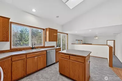 844 Holbeck Drive, Camano Island, WA 98282 - Photo 7