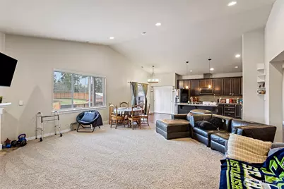 8113 214th Avenue E, Bonney Lake, WA 98391 - Photo 9