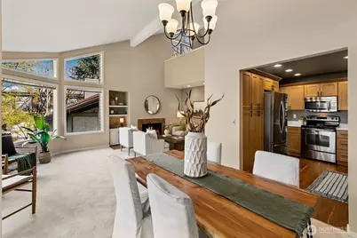 2626 4th Avenue N #206, Seattle, WA 98109 - Photo 3