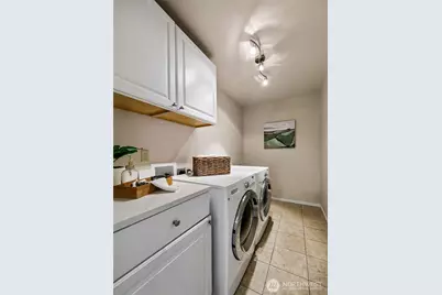 2626 4th Avenue N #206, Seattle, WA 98109 - Photo 19