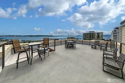 530 4th Avenue W #502, Seattle, WA 98119 - Photo 27