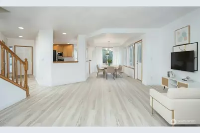 10415 Whitman Avenue SW, Lakewood, WA 98499 - Photo 9