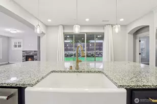 810 NE 27th St, Battle Ground, WA 98604 - Photo 13