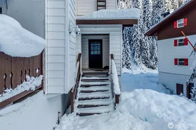 74 Erste Street #1205, North Bend, WA 98045 - Photo 3