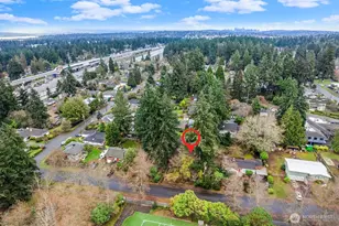 135 NE 135th St, Seattle, WA 98125 - Photo 33