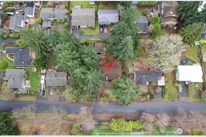 135 NE 135th Street, Seattle, WA 98125 - Photo 31