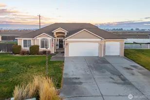 9584 Naples St SE, Moses Lake, WA 98837 - Photo 3