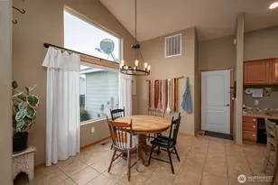 9584 Naples St SE, Moses Lake, WA 98837 - Photo 11