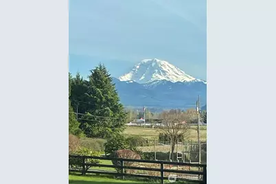 39619 254th Avenue SE, Enumclaw, WA 98022 - Photo 3