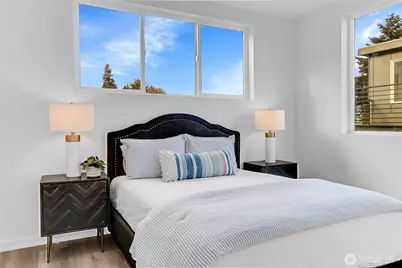 631 W Emerson Street, Seattle, WA 98119 - Photo 15