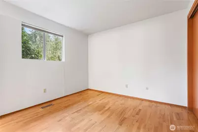 12116 SE 71st Street, Newcastle, WA 98056 - Photo 19