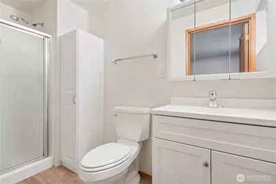 12116 SE 71st Street, Newcastle, WA 98056 - Photo 15