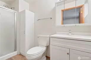 12116 SE 71st St, Newcastle, WA 98056 - Photo 15