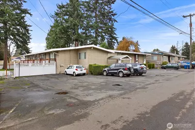 9018 8th Avenue SW #9024, Seattle, WA 98106 - Photo 23