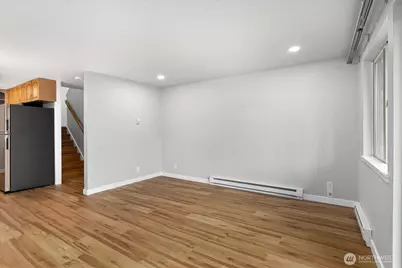 9018 8th Avenue SW #9024, Seattle, WA 98106 - Photo 9