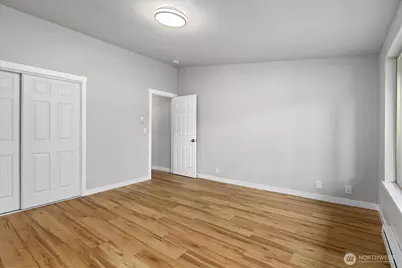 9018 8th Avenue SW #9024, Seattle, WA 98106 - Photo 5