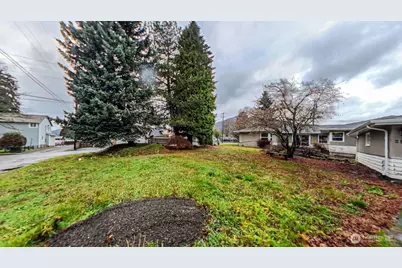 283 Division Avenue, Morton, WA 98356 - Photo 3