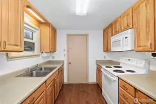 821 Roosevelt St NE, Olympia, WA 98506 - Photo 13