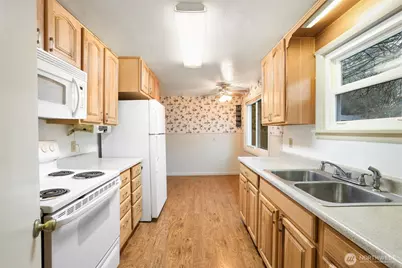 821 Roosevelt Street NE, Olympia, WA 98506 - Photo 17