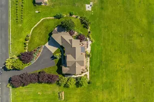 35 Sackett Glen Ln, Chelan, WA 98816 - Photo 9