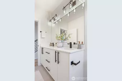 836 NW 50th Street, Seattle, WA 98107 - Photo 27