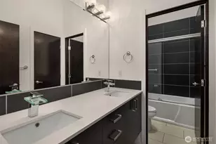 8700 12th Ave NW, Seattle, WA 98117 - Photo 17