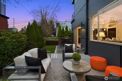 8700 12th Avenue NW, Seattle, WA 98117 - Photo 23