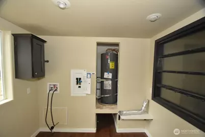 41675 S Shore Drive, Concrete, WA 98237 - Photo 7