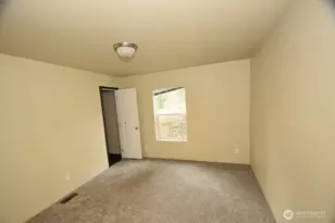 41675 S Shore Dr, Concrete, WA 98237 - Photo 11