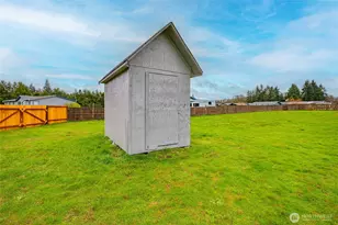 18231 Doris Ln SW, Rochester, WA 98579 - Photo 17