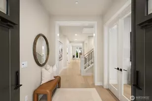 6825 122nd Ave NE, Kirkland, WA 98033 - Photo 3