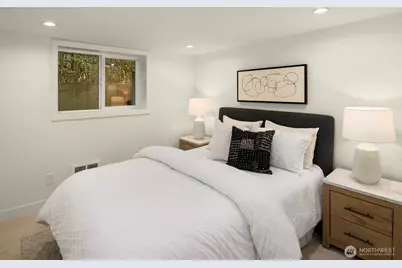 919 23rd Avenue E #A, Seattle, WA 98112 - Photo 25