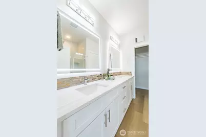 1015 Sturgus Avenue S #A, Seattle, WA 98144 - Photo 25