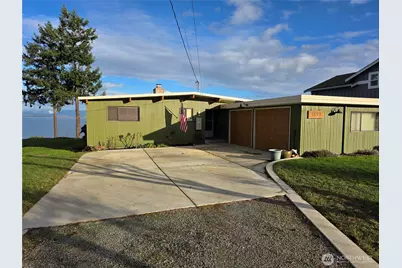 1577 Country Club Drive, Camano Island, WA 98282 - Photo 3