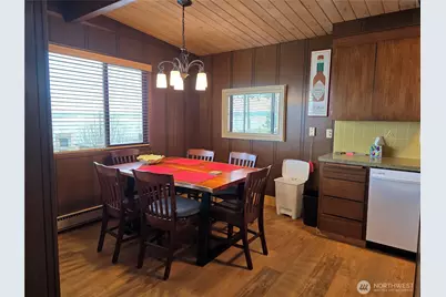 1577 Country Club Drive, Camano Island, WA 98282 - Photo 21