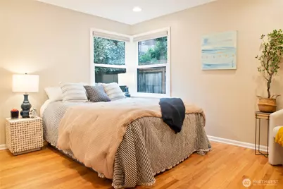 3010 12th Avenue W, Seattle, WA 98119 - Photo 15